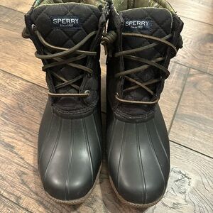 Sperry Quilted Black Duck Boots